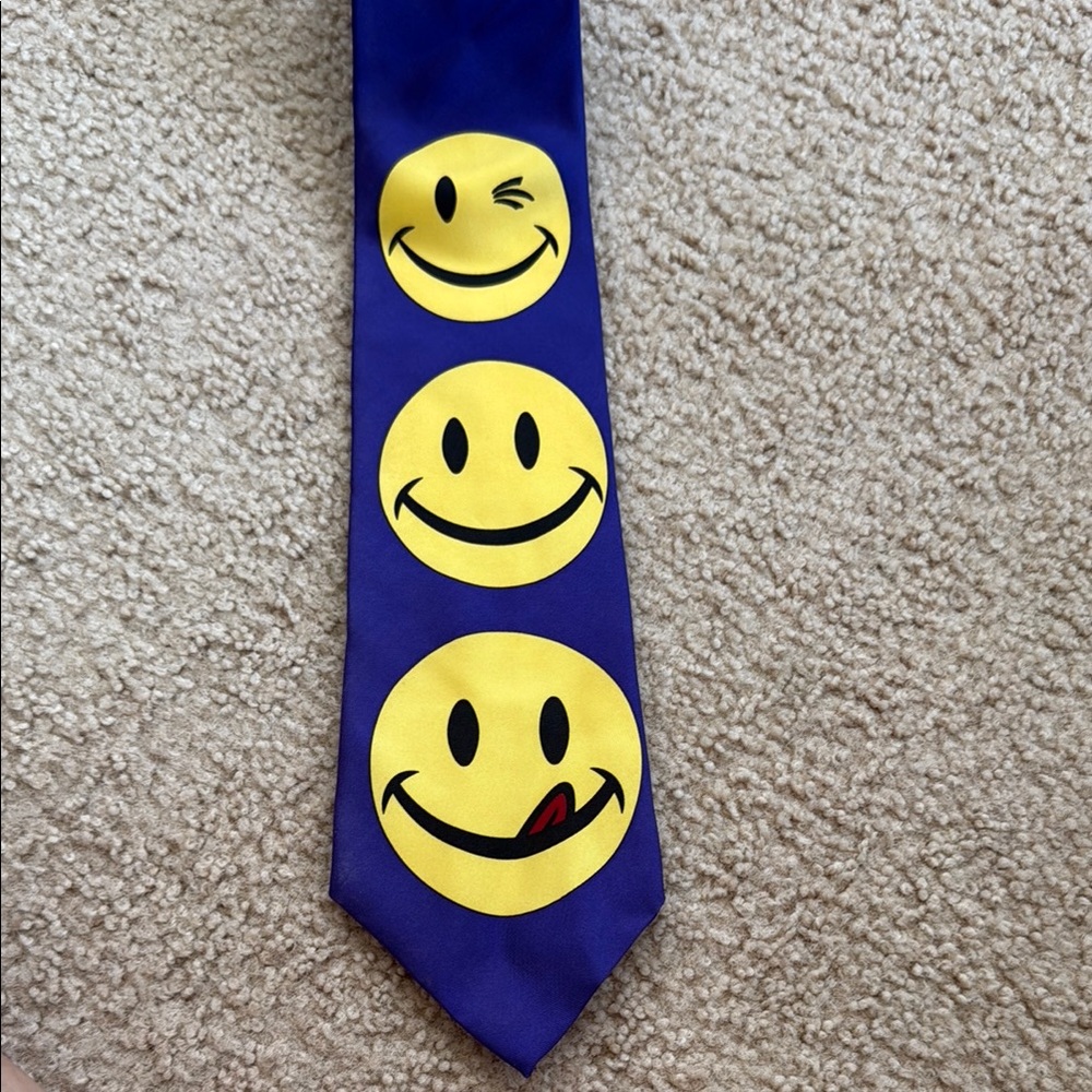 Joe Boxer “Phases of Happiness” Tie